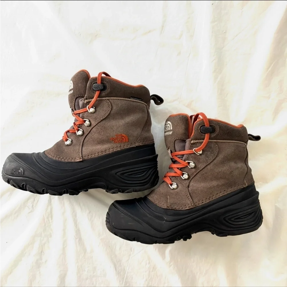 The North Face Chilkat Lace ll Waterproof Brown Black Boots SZ 4 Y Worn 4X